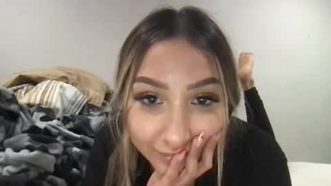 Snapshot of nicolelovesyou444 chatting on February 12, 2025, 4:01 am nicolelovesyou444 online show from February 12, 2025, 4:01 am