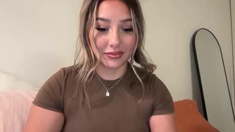 Snapshot of nicolelovesyou444 chatting on September 11, 2025, 1:22 pm nicolelovesyou444 online show from September 11, 2025, 1:22 pm