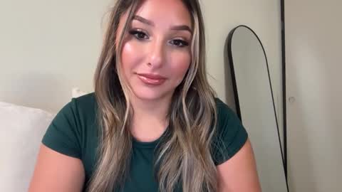 Snapshot of nicolelovesyou444 chatting on October 1, 2025, 11:05 am nicolelovesyou444 online show from October 1, 2025, 11:05 am