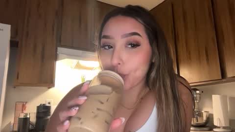 Snapshot of nicolelovesyou444 chatting on February 5, 2026, 3:49 pm nicolelovesyou444 online show from February 5, 2026, 3:49 pm