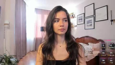 Snapshot of nicoleluuv chatting on June 30, 2026, 4:52 pm Dua Lipa online show from June 30, 2026, 4:52 pm