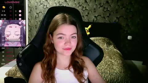 Snapshot of nicolemeew chatting on March 2, 2025, 10:16 pm NicoleMeew online show from March 2, 2025, 10:16 pm