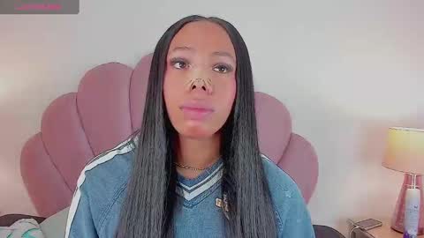 NICOLE online show from October 6, 2025, 12:35 pm