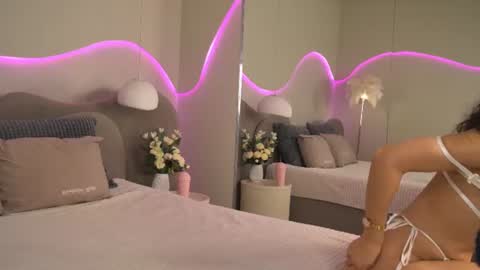 Nicole Space online show from July 17, 2026, 3:57 am