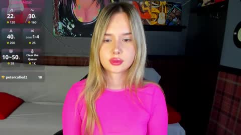 Nicoletta online show from December 23, 2025, 1:47 am