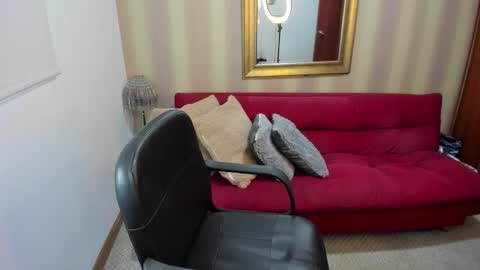 Snapshot of nicolettcolin chatting on March 11, 2026, 9:32 pm Nicolettcolin online show from March 11, 2026, 9:32 pm