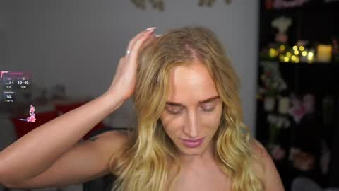 Snapshot of nicolette__shea_ chatting on December 20, 2024, 1:11 pm nicolette__shea_ online show from December 20, 2024, 1:11 pm