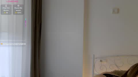 Nicol online show from April 7, 2026, 6:36 am