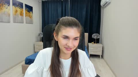 Snapshot of nicolewerti chatting on January 11, 2025, 5:51 pm nicolewerti online show from January 11, 2025, 5:51 pm