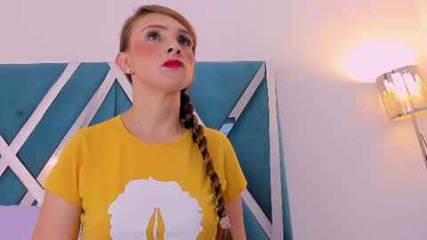 nicoll_89 online show from July 9, 2026, 11:58 am
