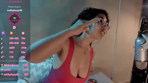 Snapshot of nicolle__smith_ chatting on March 3, 2025, 3:08 am Mrs Nicolle online show from March 3, 2025, 3:08 am