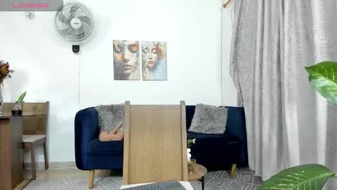 Snapshot of nicollelima chatting on October 14, 2025, 11:05 pm Nicolle Lima online show from October 14, 2025, 11:05 pm