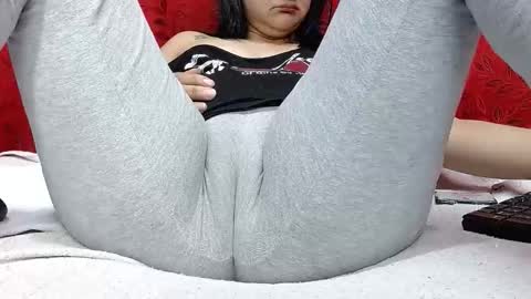 NICOLLE online show from December 16, 2025, 12:15 am