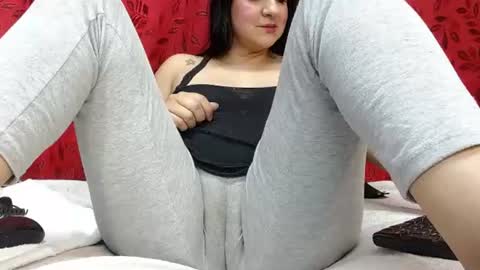 NICOLLE online show from July 21, 2026, 10:01 pm