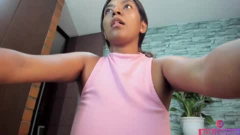 nicollesofia3 online show from February 7, 2025, 6:45 pm