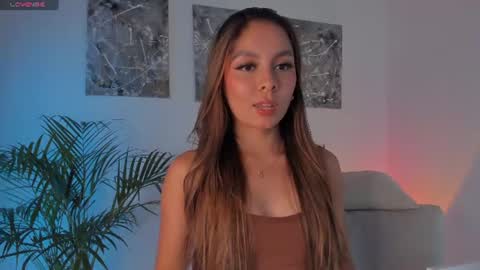 Nicollewest online show from June 12, 2026, 10:52 pm