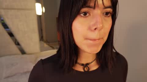 NicolRoss online show from November 16, 2025, 4:56 pm