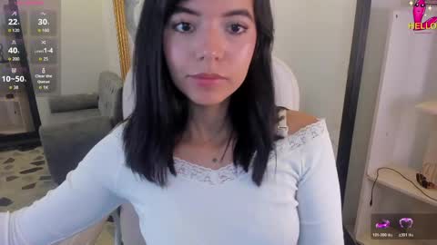 NicolRoss online show from May 26, 2026, 1:18 pm