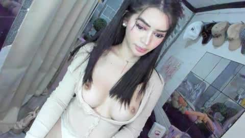 Snapshot of nielly28 chatting on January 10, 2025, 2:57 am JIAN online show from January 10, 2025, 2:57 am