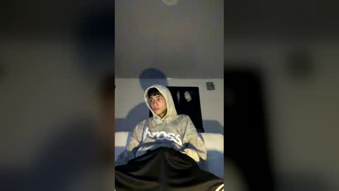 Snapshot of nifiare7 chatting on February 13, 2026, 7:04 am nifiare online show from February 13, 2026, 7:04 am