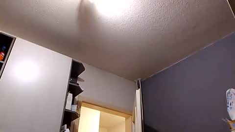 Snapshot of nighthawk28 chatting on November 17, 2025, 5:08 pm MikeVanDyck online show from November 17, 2025, 5:08 pm