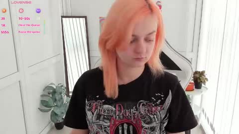 Bestie online show from May 18, 2026, 12:22 pm