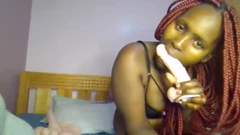 nightnurse6 online show from November 3, 2025, 11:15 pm