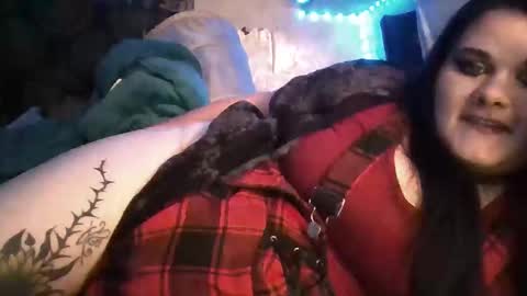 nightshade8807 online show from October 29, 2025, 10:55 pm