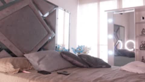 Snapshot of niiaa01 chatting on October 21, 2025, 7:36 pm niiaa01 online show from October 21, 2025, 7:36 pm