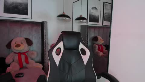 niick_twink online show from September 11, 2025, 7:14 pm