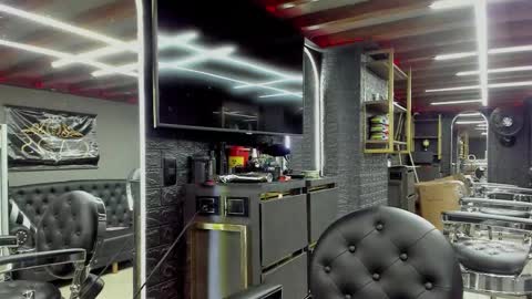 Niick online show from March 25, 2026, 2:39 am