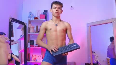 Snapshot of nijinsky_latinboy chatting on May 13, 2026, 11:18 am Nijinsky online show from May 13, 2026, 11:18 am