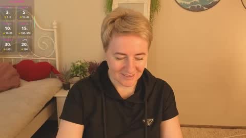 Snapshot of nika_smit chatting on May 29, 2026, 5:38 am Nika online show from May 29, 2026, 5:38 am
