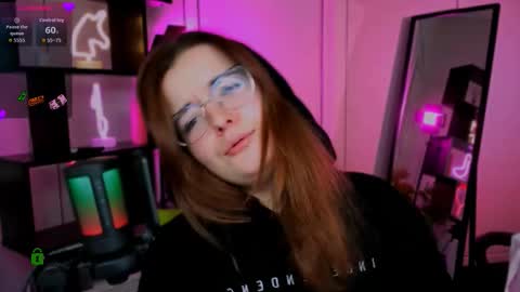 Little  Angel online show from December 15, 2025, 8:57 pm