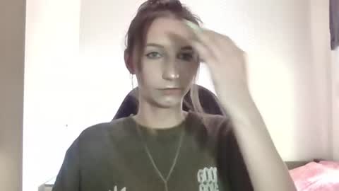 nika_sweethoney online show from July 24, 2026, 8:34 am
