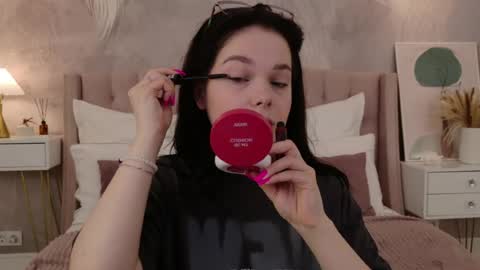 Nika online show from June 25, 2026, 2:44 am