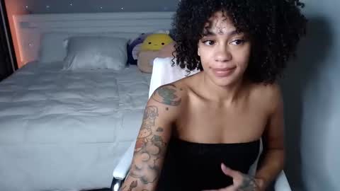 Snapshot of nikayasworld chatting on September 17, 2025, 1:51 am nikayasworld online show from September 17, 2025, 1:51 am