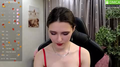 niki_cutes online show from November 6, 2025, 8:04 am