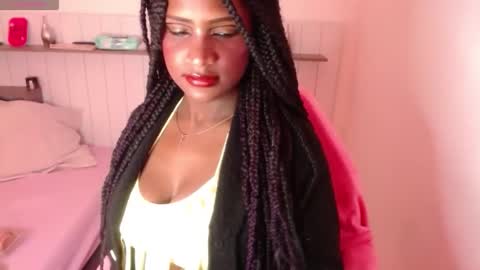 Snapshot of nikitakisskm chatting on November 7, 2025, 7:25 pm nikitakisskm online show from November 7, 2025, 7:25 pm