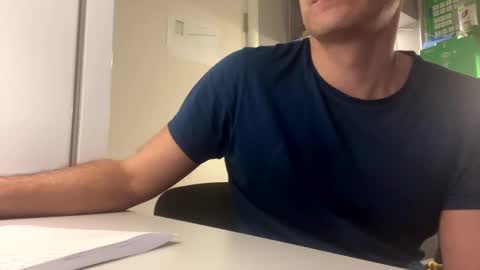 NIk online show from February 3, 2025, 1:52 am