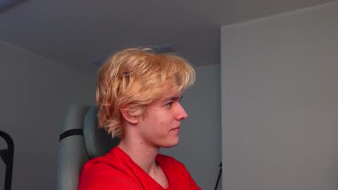 nikki online show from December 21, 2025, 8:54 am