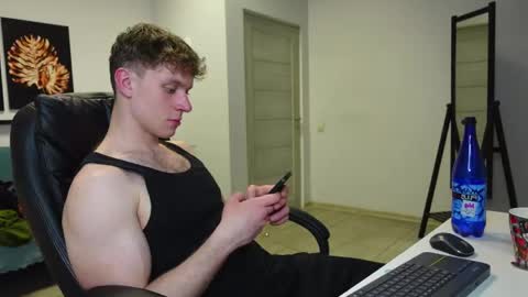 nikki online show from April 16, 2026, 9:39 pm