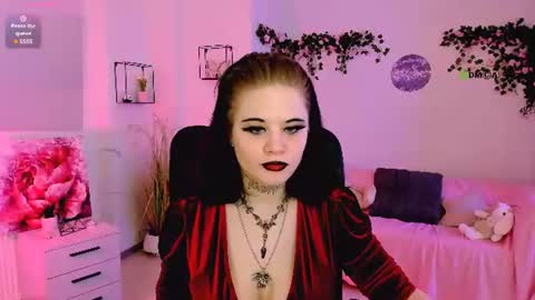 Snapshot of nikki_kiss_ chatting on July 8, 2026, 8:41 am nikki_kiss_ online show from July 8, 2026, 8:41 am