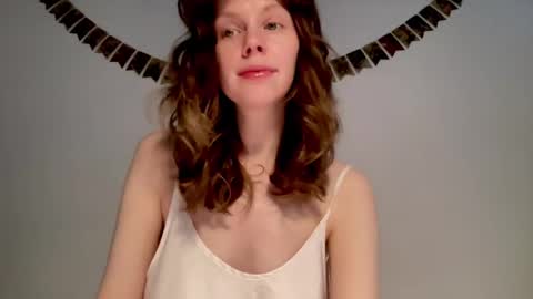 Nikki online show from January 10, 2025, 10:06 am