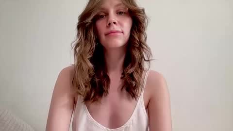 Nikki online show from February 23, 2025, 1:10 pm