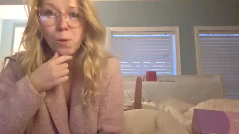 Snapshot of nikkib653466 chatting on January 16, 2026, 10:36 pm nikkib653466 online show from January 16, 2026, 10:36 pm