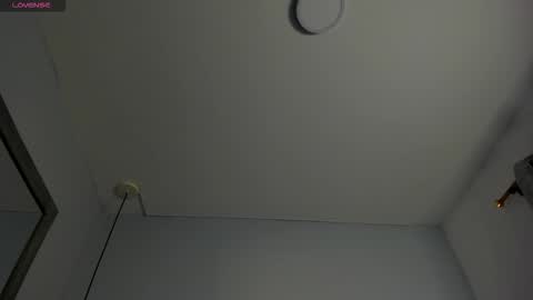 Snapshot of nikkii_vegaa chatting on January 6, 2026, 8:12 pm Nikki online show from January 6, 2026, 8:12 pm