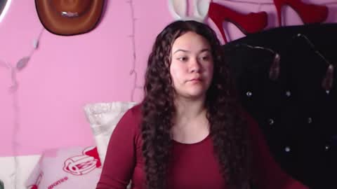 Snapshot of nikkirous_ chatting on January 5, 2025, 1:04 pm Nikkirous online show from January 5, 2025, 1:04 pm