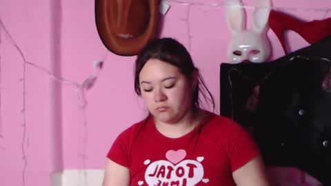 Snapshot of nikkirous_ chatting on January 14, 2025, 2:00 pm Nikkirous online show from January 14, 2025, 2:00 pm