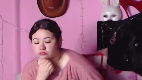 Snapshot of nikkirous_ chatting on January 15, 2025, 3:29 pm Nikkirous online show from January 15, 2025, 3:29 pm